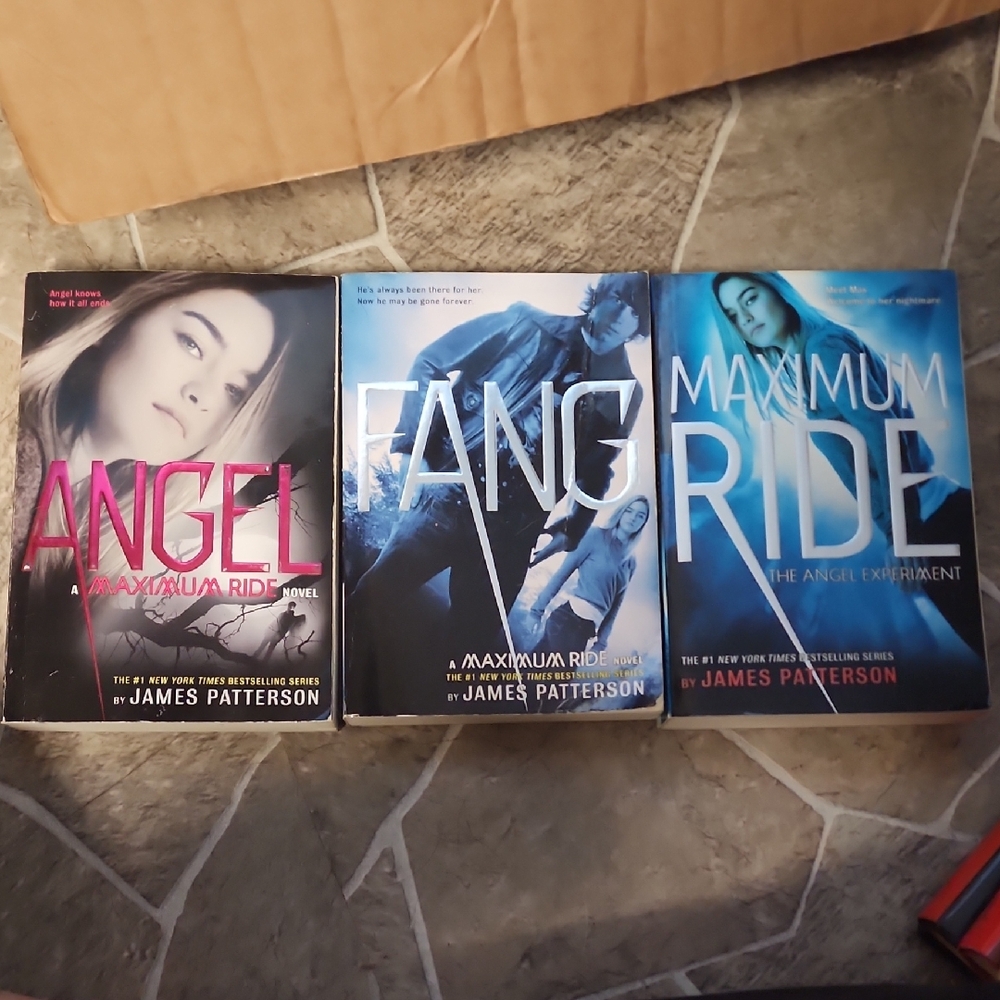 Maximum Ride Book Set by James Patterson